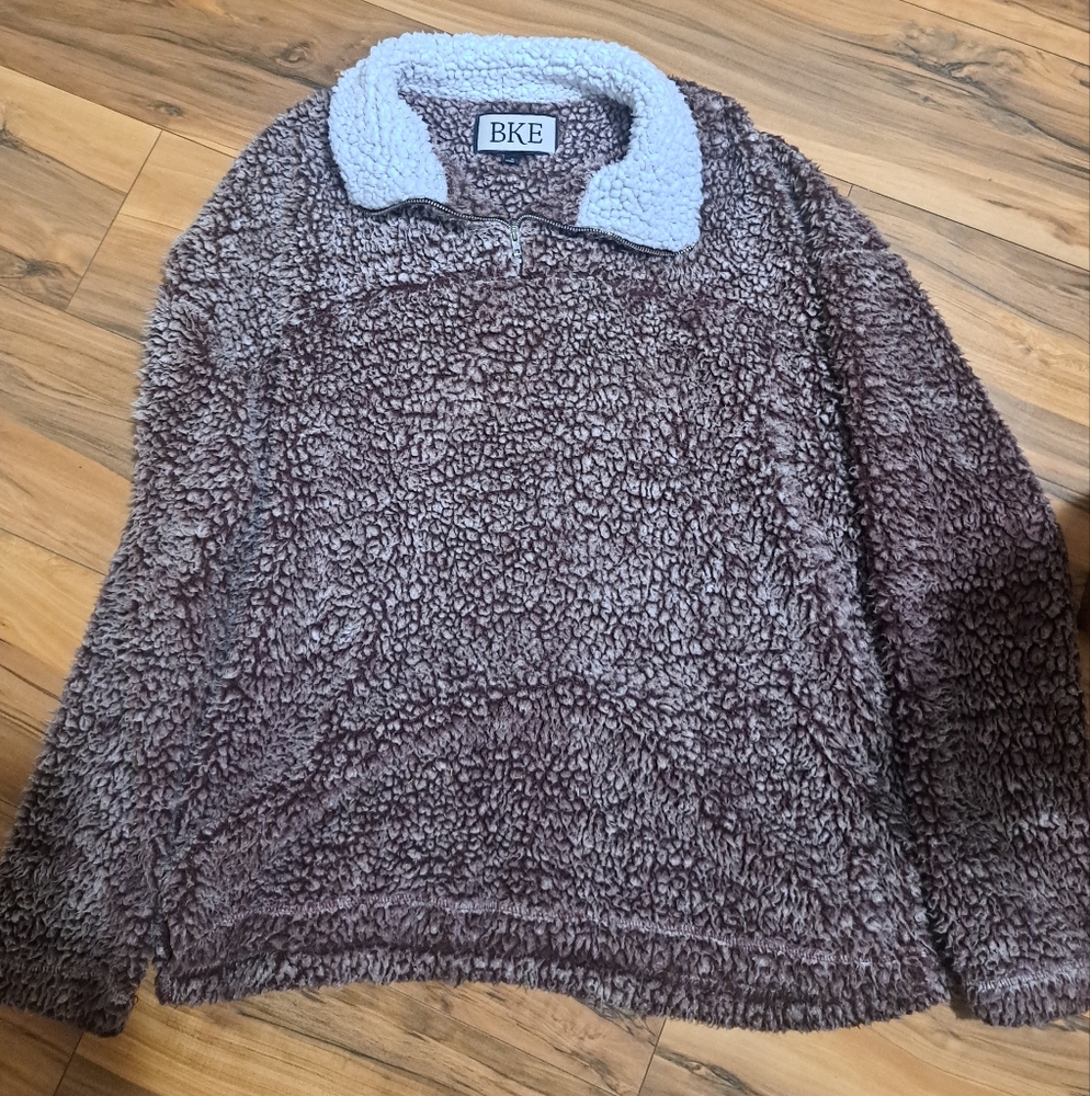 BKE Red and Gray Crew Neck Sweater Plush Texture